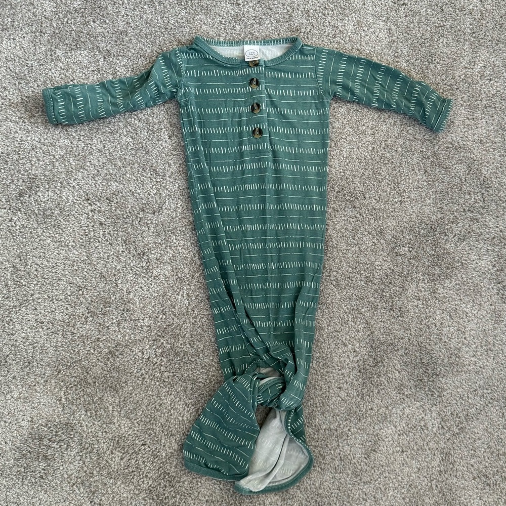 Newborn gown